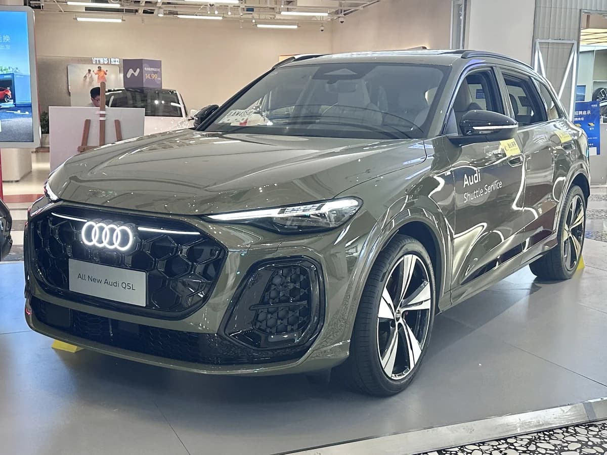 2025 Audi Q5 45 TFSI quattro S line