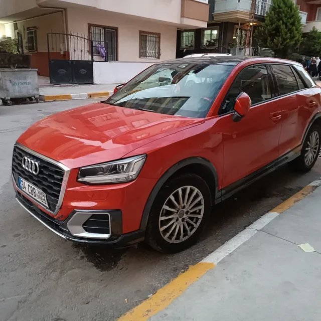 Audi Q2 on the streets of Istanbul
